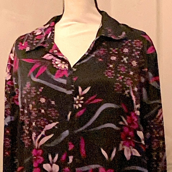 Blouse - Picture 1 of 4